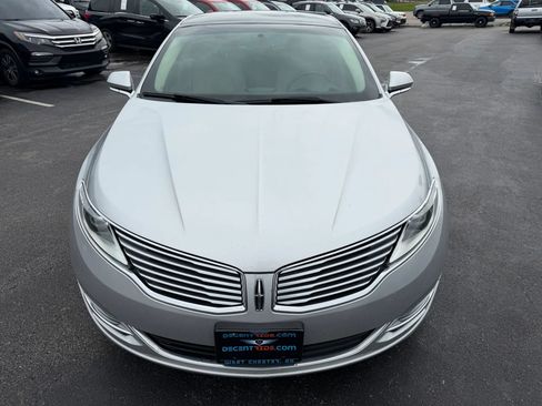 Used 2016 Lincoln MKZ w/ Equipment Group 200A Select FWD image 9