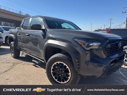 Used 2025 Toyota Tacoma SR5