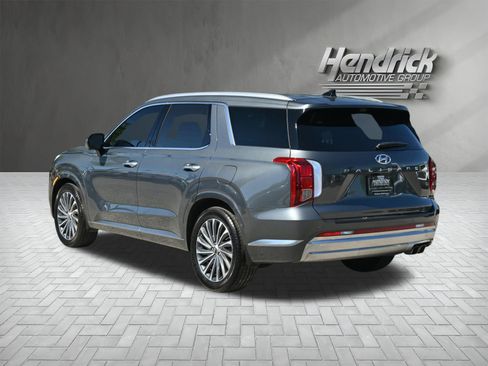 Used 2023 Hyundai Palisade Calligraphy FWD image 7