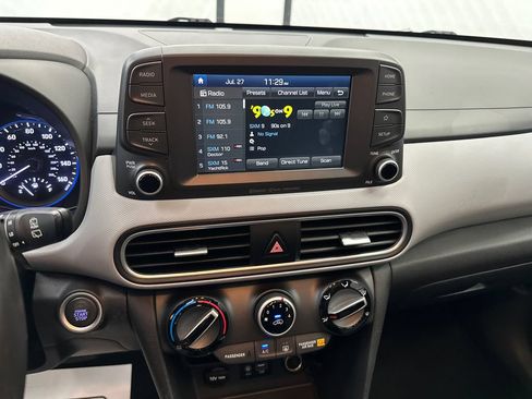 Used 2018 Hyundai Kona SEL w/ SEL Tech Package 02 FWD image 29