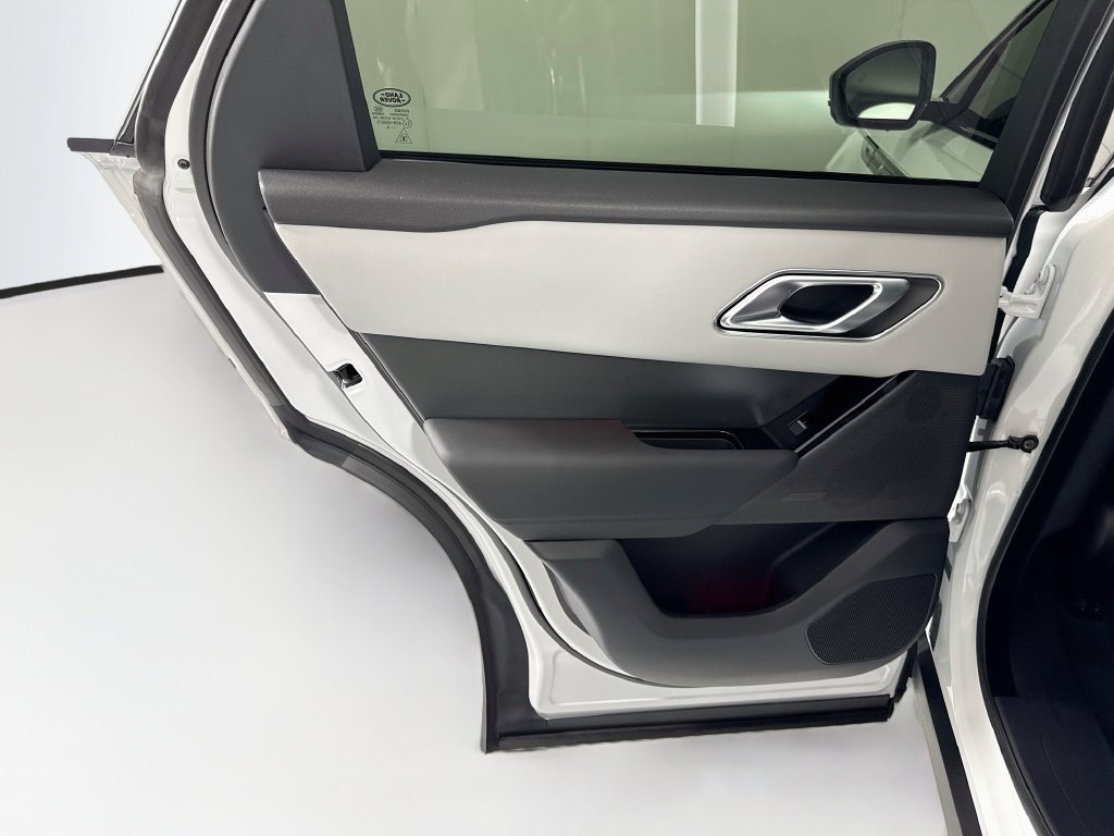 New 2026 Land Rover Range Rover Velar S AWD/4WD image 27