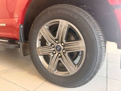 Used 2020 Ford F150 XLT w/ Equipment Group 302A Luxury AWD/4WD image 4
