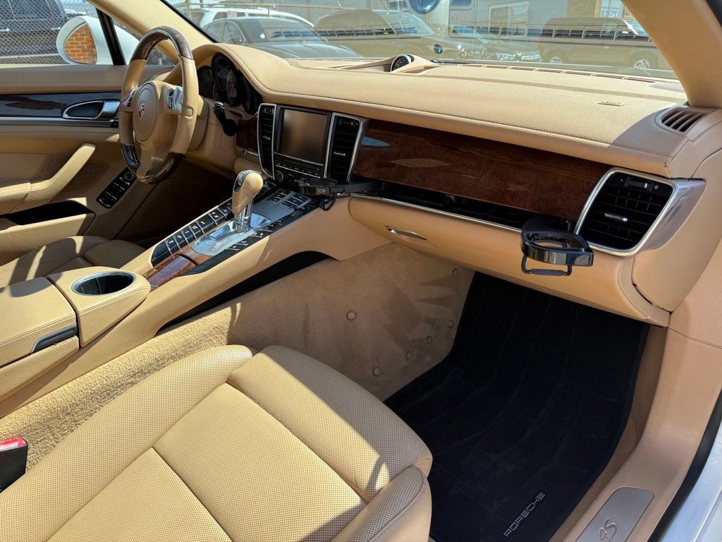 Used 2010 Porsche Panamera 4S AWD/4WD image 29