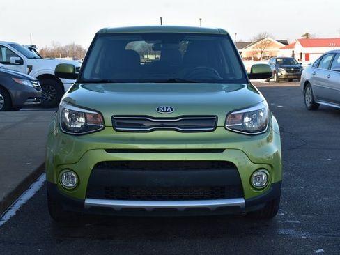 Used 2017 Kia Soul + image 8