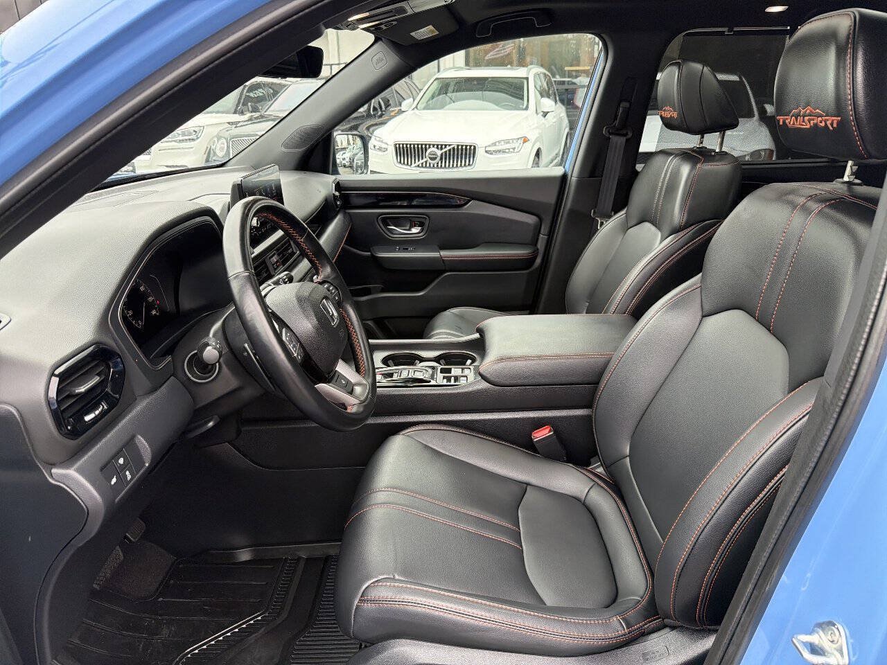 Used 2024 Honda Pilot TrailSport image 37
