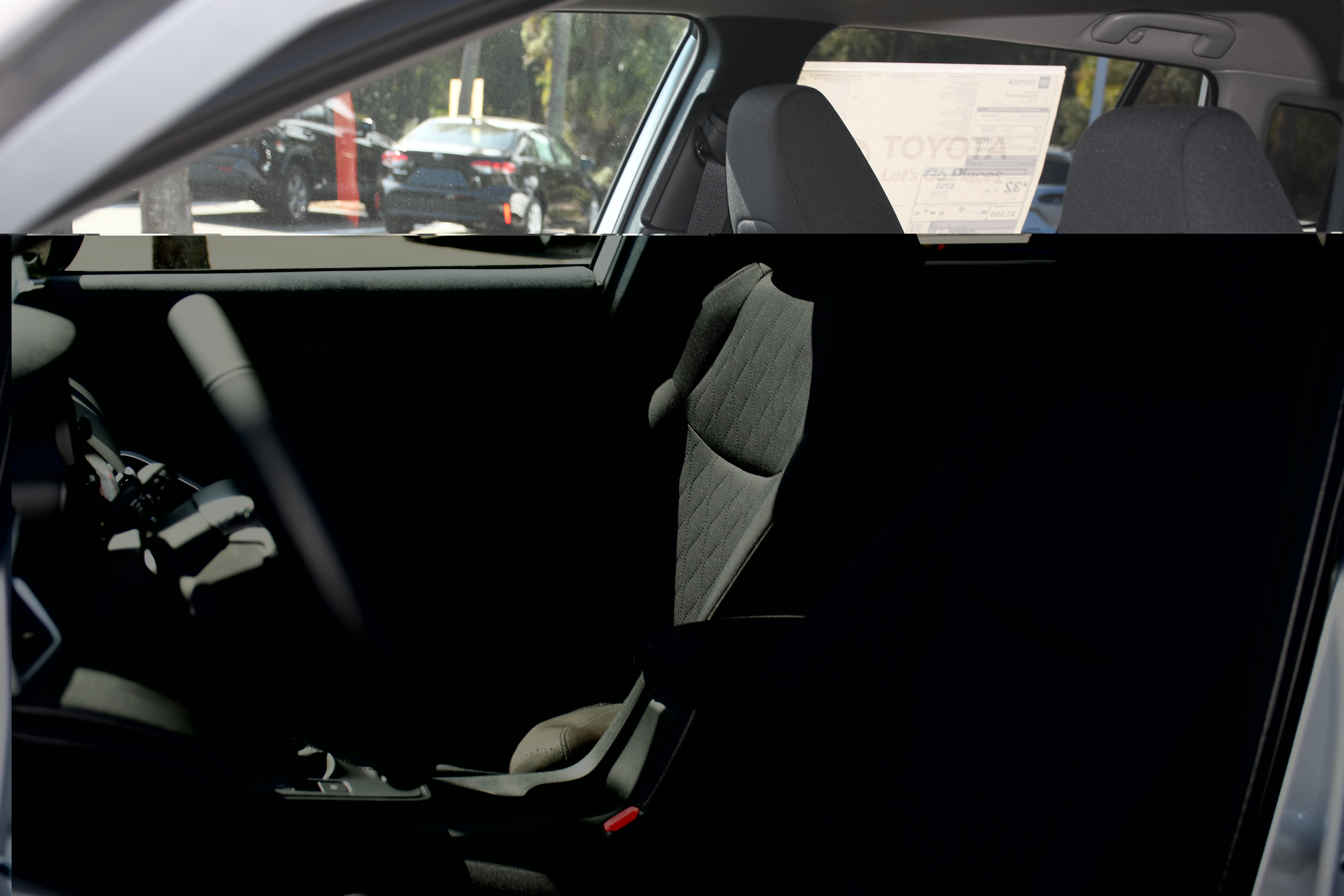 New 2026 Toyota Corolla Cross LE FWD image 7