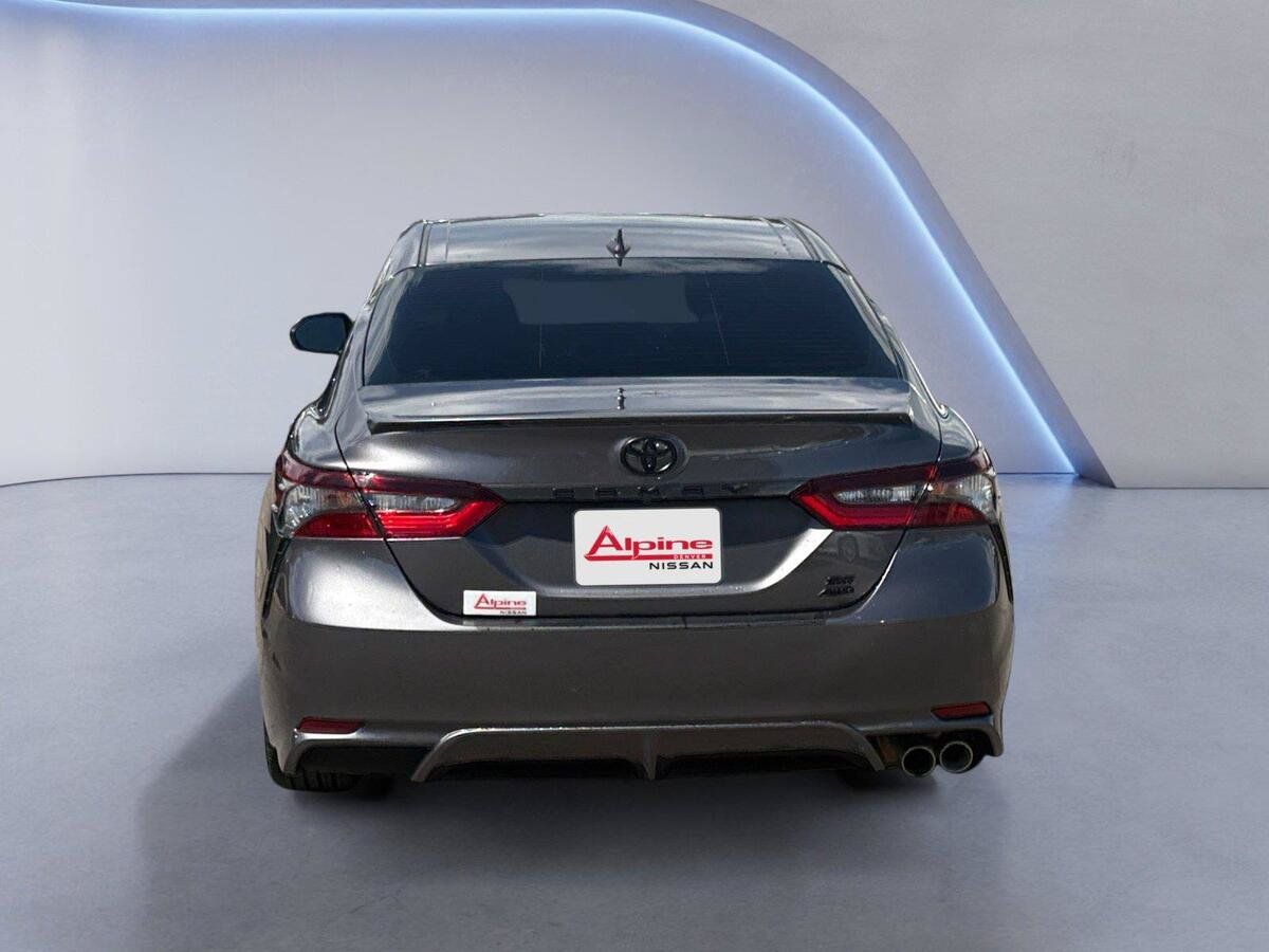 Used 2023 Toyota Camry SE w/ Convenience Package AWD/4WD image 4