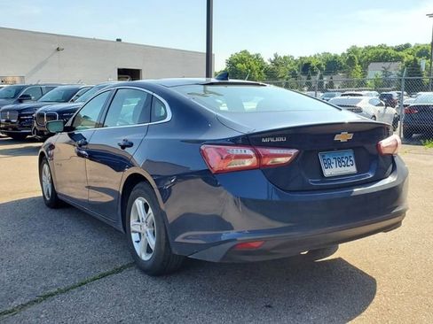Used 2022 Chevrolet Malibu LT image 39
