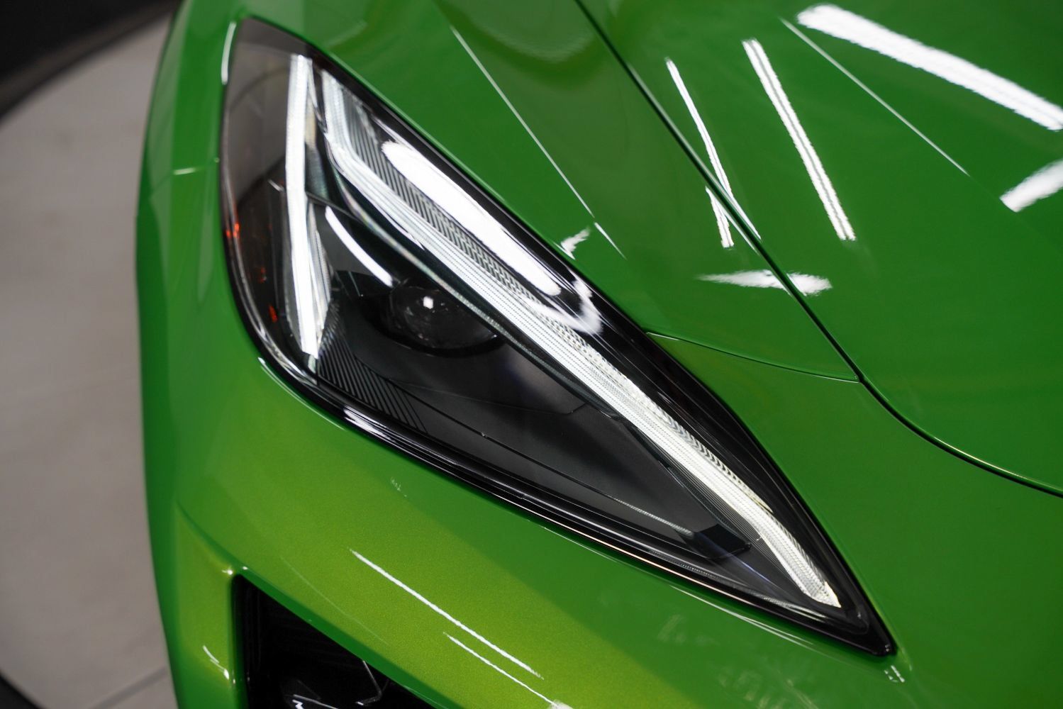 Used 2026 Chevrolet Corvette Z06 RWD image 12