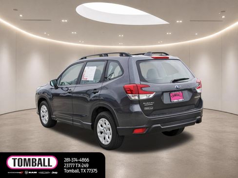 Used 2022 Subaru Forester AWD/4WD image 5
