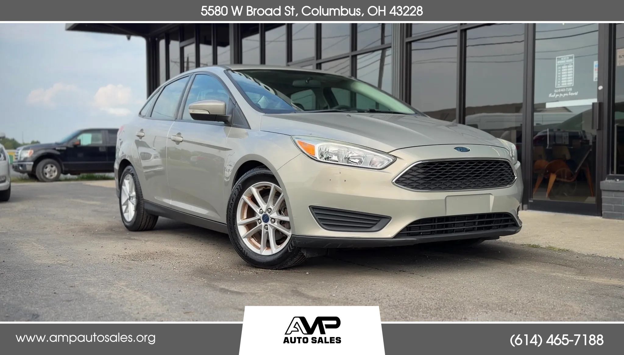 Used 2016 Ford Focus SE FWD image 1