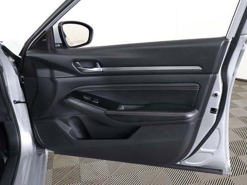 Used 2021 Nissan Altima 2.5 SV FWD image 20