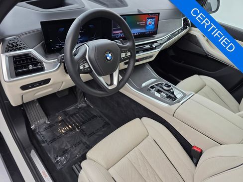 Used 2024 BMW X5 xDrive40i w/ Executive Package AWD/4WD image 11