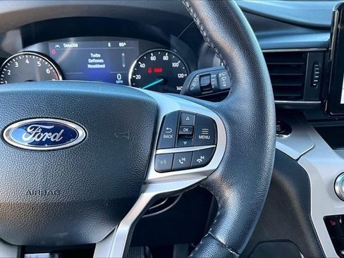Used 2023 Ford Explorer XLT w/ Equipment Group 202A AWD/4WD image 12