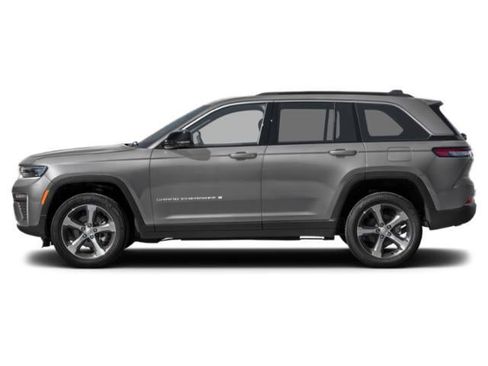 New 2027 Jeep Grand Cherokee Limited AWD/4WD image 3