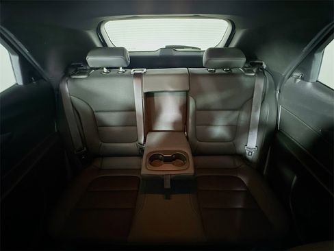 Used 2023 Chevrolet TrailBlazer RS w/ Convenience Package image 13