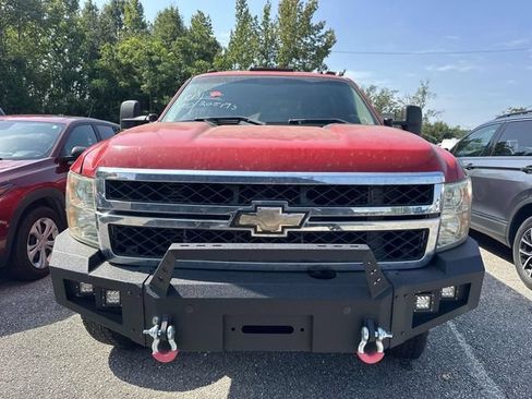 Used 2011 Chevrolet Silverado 3500 LT w/ Interior Plus Package AWD/4WD image 8