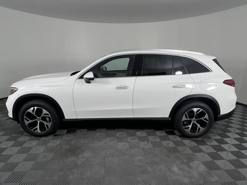 New 2026 Mercedes-Benz GLC 350e 4MATIC image 9