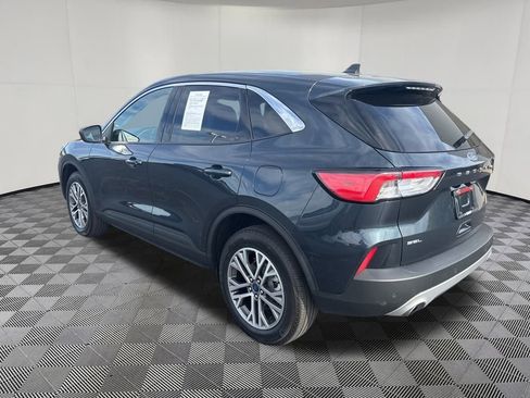 Used 2022 Ford Escape SEL image 3