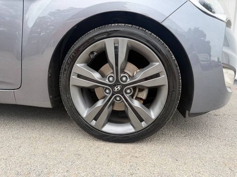 Used 2016 Hyundai Veloster w/ Option Group 03 FWD image 36