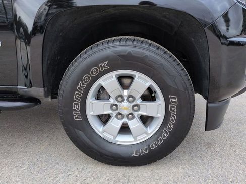 Used 2020 Chevrolet Colorado W/T w/ WT Convenience Package image 11