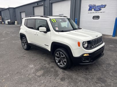 Used 2017 Jeep Renegade Latitude w/ Safety & Security Group