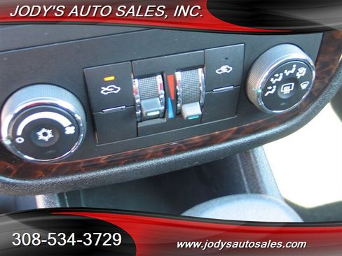 Used 2016 Chevrolet Impala LT image 18