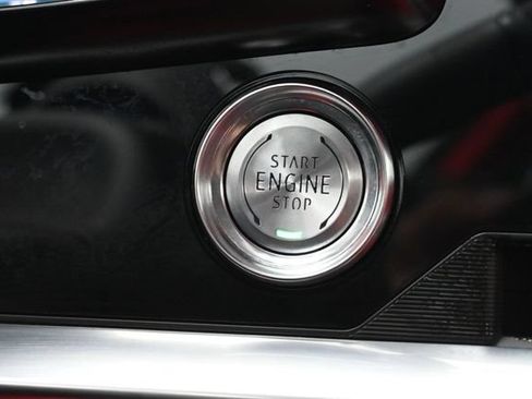 Used 2024 Chevrolet Corvette Stingray Premium Conv w/ 3LT RWD image 20
