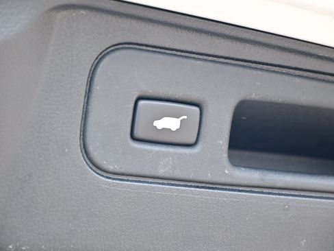 Used 2023 Honda Passport Elite image 14