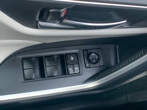 Used 2019 Toyota RAV4 XLE image 23