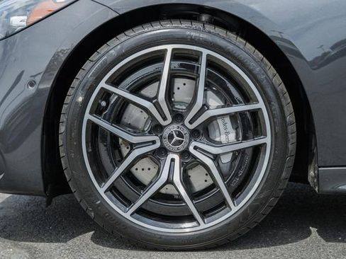 New 2026 Mercedes-Benz C 300 4MATIC Sedan image 17