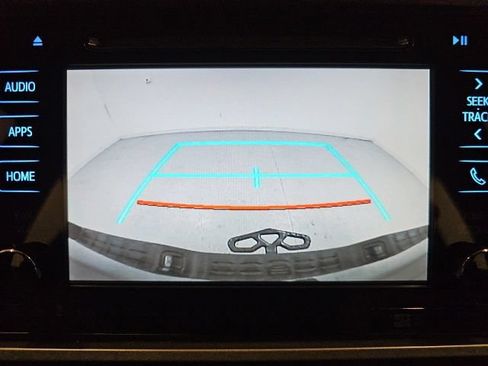 Used 2016 Toyota Tacoma TRD Sport w/ Towing Package AWD/4WD image 24