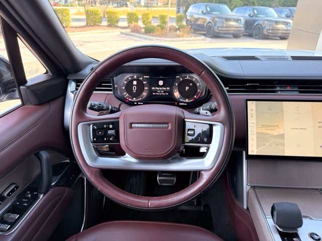 Certified 2024 Land Rover Range Rover Autobiography AWD/4WD image 39