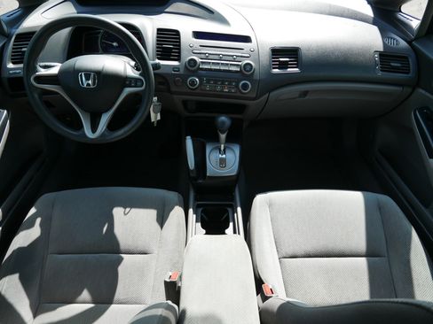 Used 2010 Honda Civic LX image 10