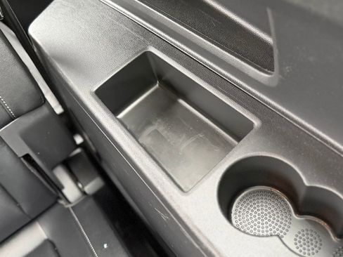 Used 2019 Volkswagen Atlas SEL R-Line image 9