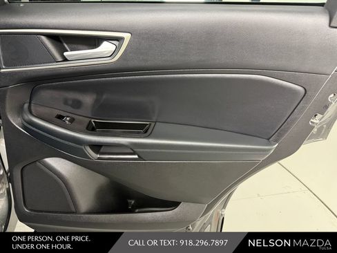 Used 2017 Ford Edge SEL w/ Equipment Group 201A FWD image 40