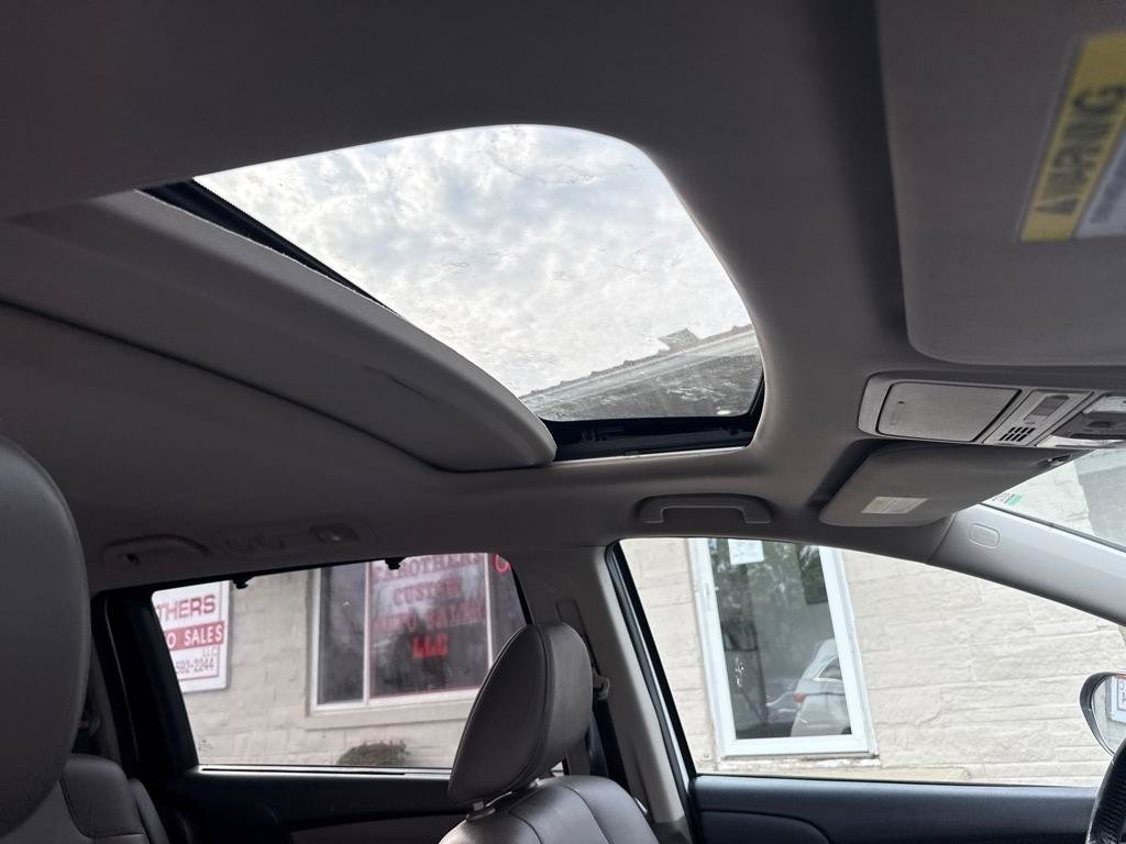 Used 2014 Honda Odyssey EX-L image 9