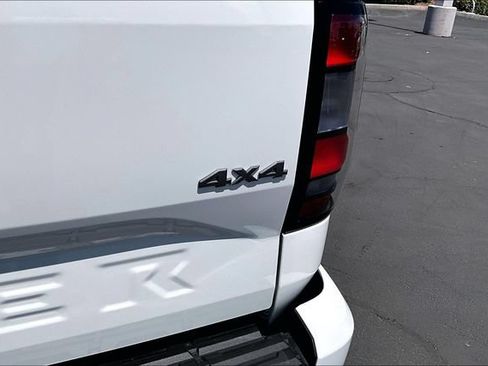 New 2026 Nissan Frontier SV AWD/4WD image 9