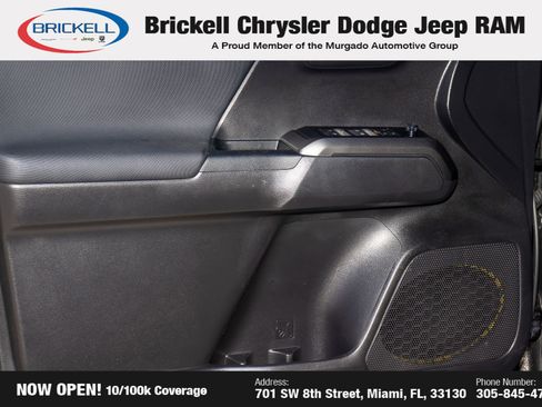 Used 2022 Toyota Tacoma TRD Sport w/ Technology Package image 10