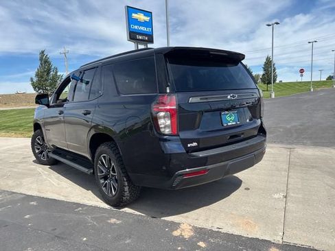Certified 2022 Chevrolet Tahoe Z71 w/ Luxury Package AWD/4WD image 5