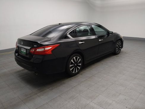 Used 2017 Nissan Altima 2.5 SV image 10