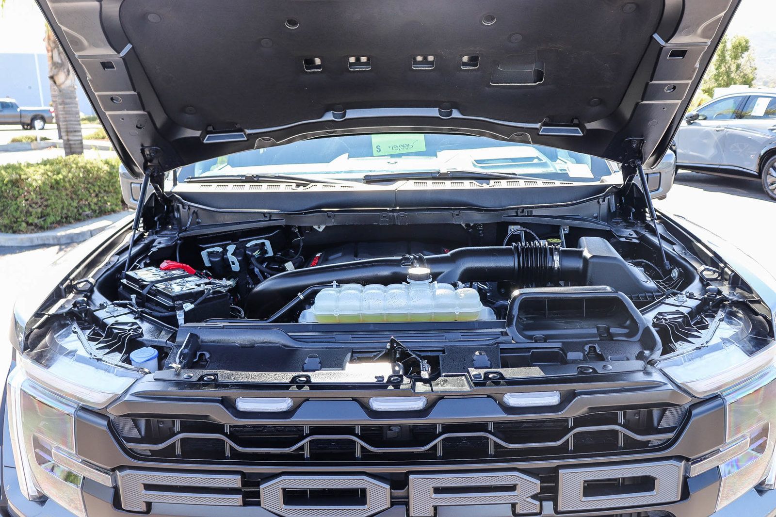 Used 2025 Ford F150 Raptor AWD/4WD image 29