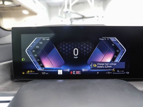 Used 2026 BMW X5 xDrive50e w/ Executive Package image 15