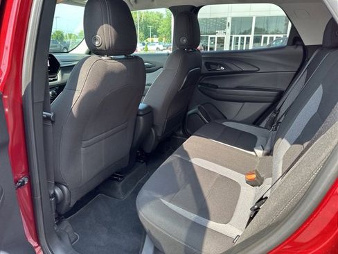 Used 2024 Chevrolet TrailBlazer LT w/ LT Cold Weather Package image 33