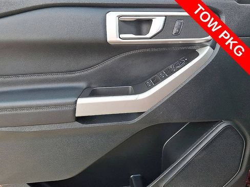 Used 2024 Ford Explorer XLT w/ Class IV Trailer Tow Package AWD/4WD image 15