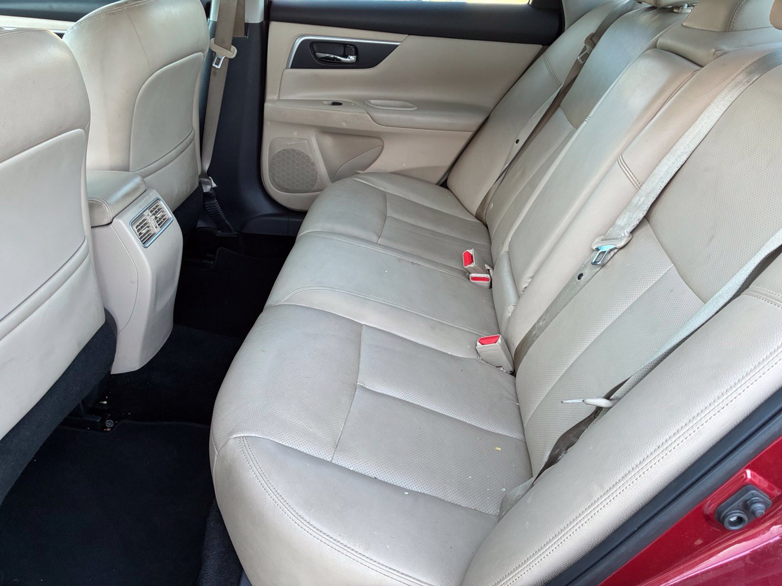 Used 2016 Nissan Altima 2.5 SL w/ 2.5 Technology w/LED Package FWD image 14