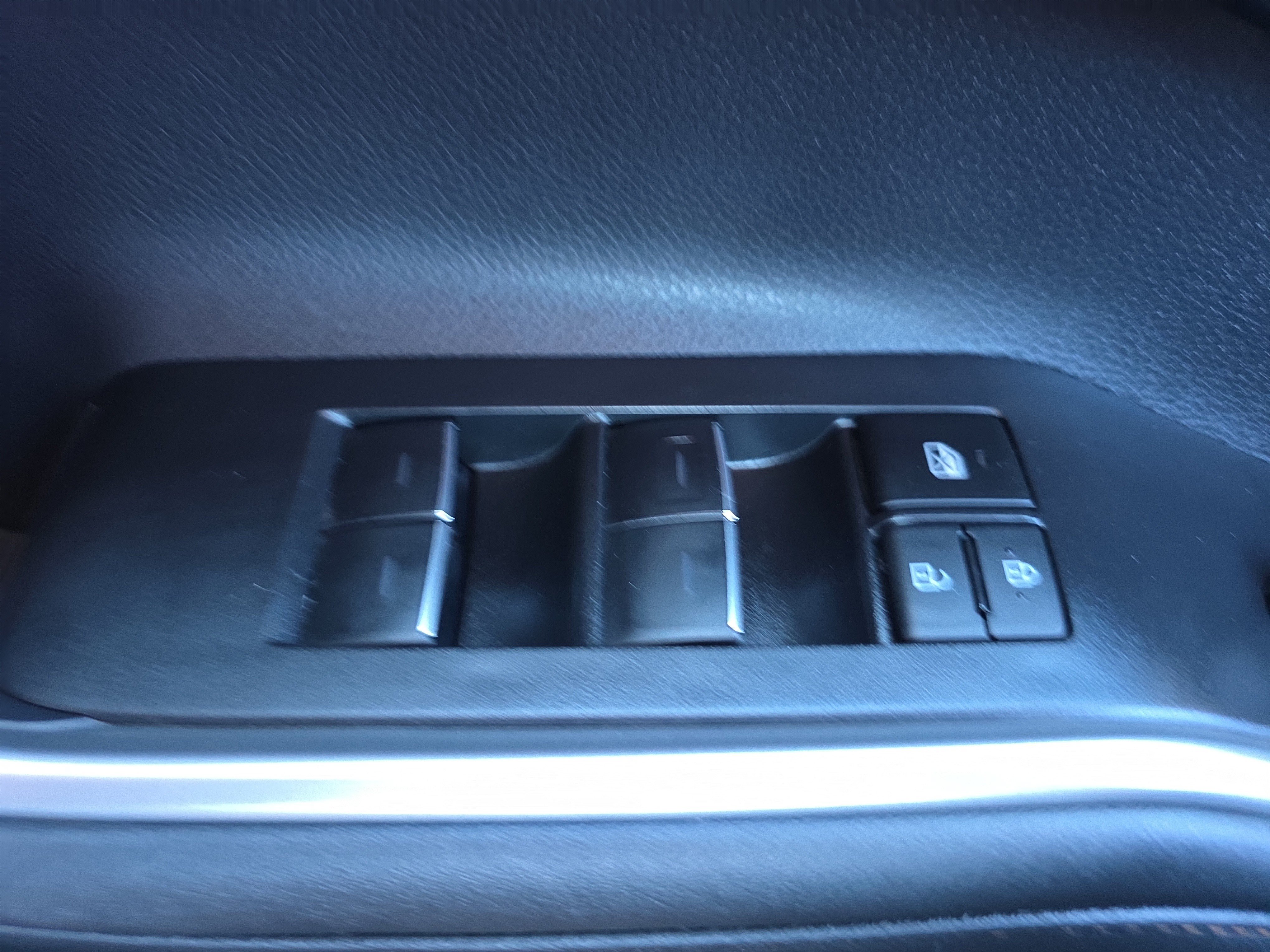Used 2023 Toyota Highlander Bronze Edition AWD/4WD image 33