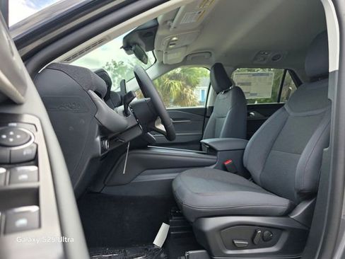 New 2026 Ford Explorer Active image 9