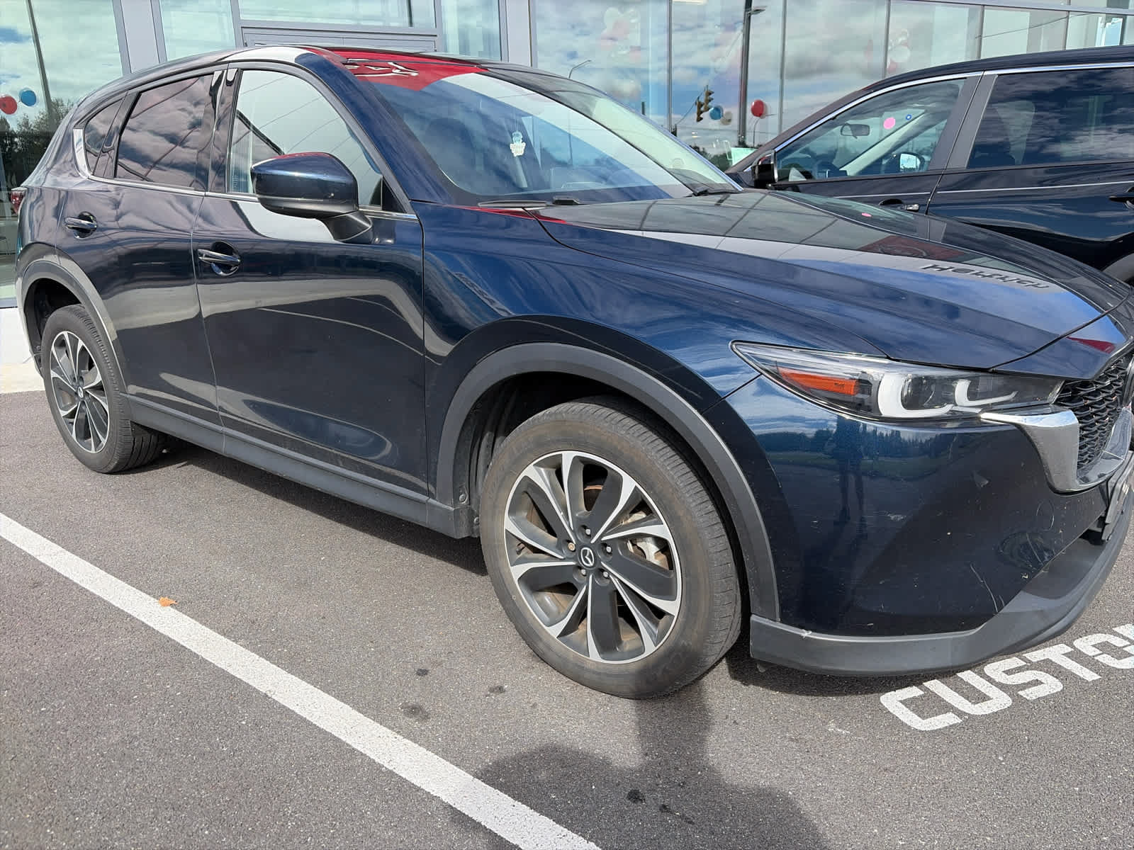 Used 2023 MAZDA CX-5 AWD 2.5 S w/ Premium Package image 3