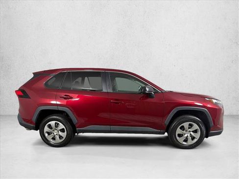 Used 2023 Toyota RAV4 LE FWD image 2